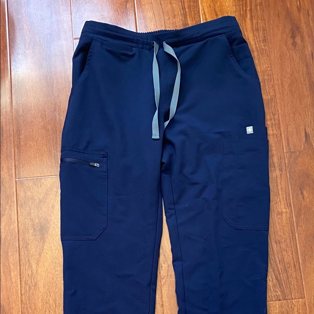 Fig scrub bottoms navy blue